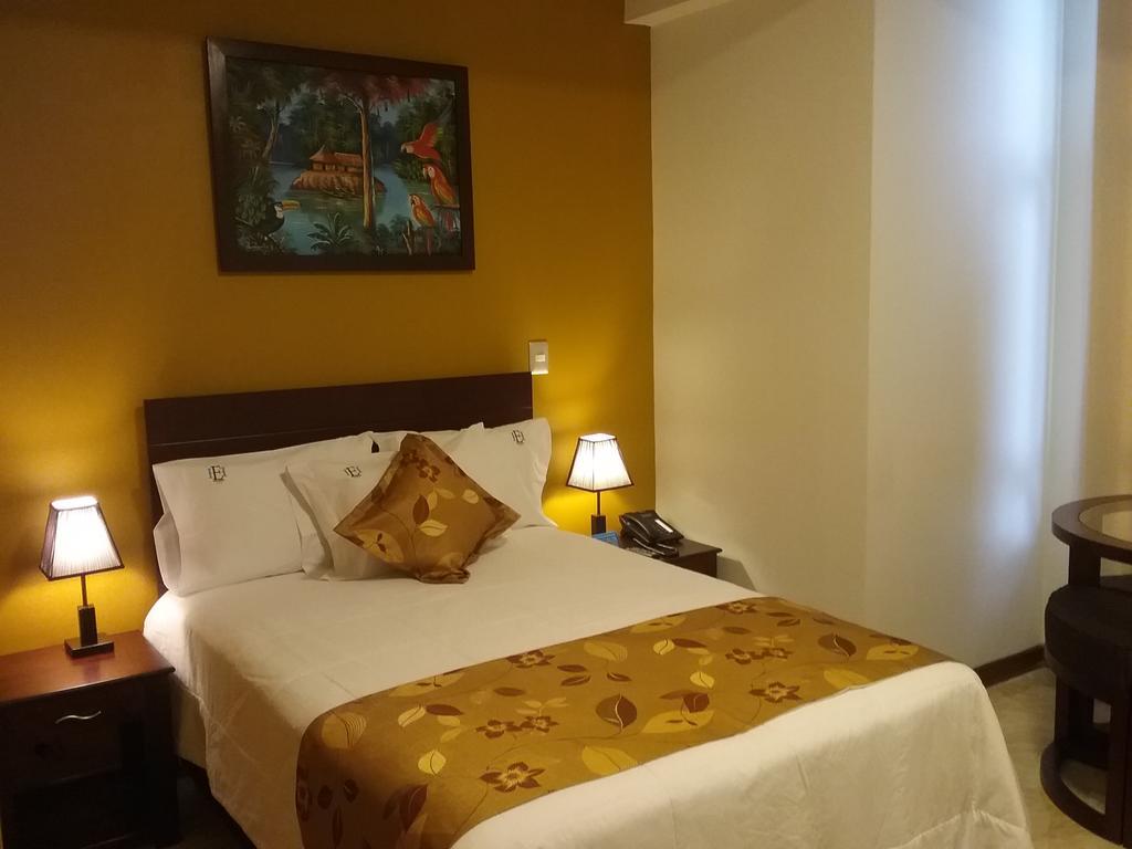 Hotel Europa Iquitos Zewnętrze zdjęcie